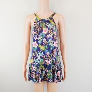 Cable & Gauge Sleeveless Floral Tank Top